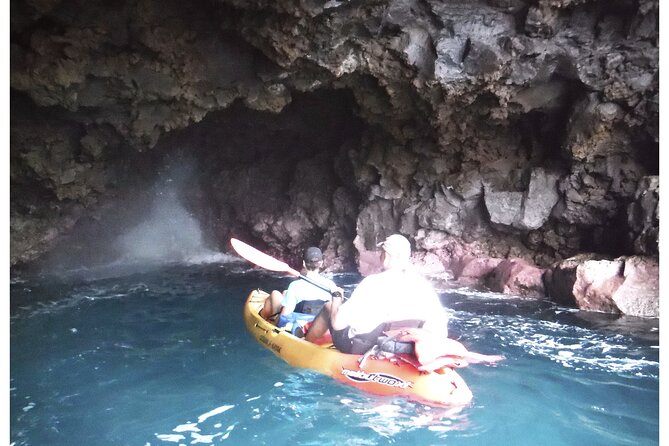 3.5 Hour Kailua-Kona Ocean Kayak and Snorkel Tour - Sea caves, lava tubes, and rough-water decisions