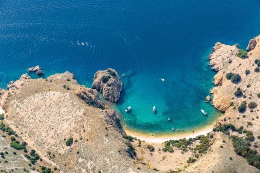 3,5h Wild Bays: Swim & Snorkel with Capt. Bobo (Public) - Who should book this boat trip?