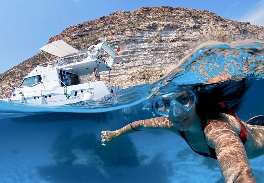 5 hours Lampedusa: Boat Tour with panino SUP e snorkeling - Why Lampedusa Looks Best From the Sea