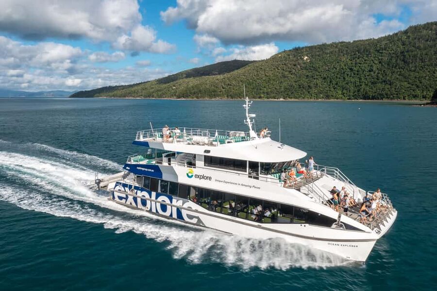 Airlie Beach: Great Barrier Reef Snorkel from Shute Harbour - What the early start feels like