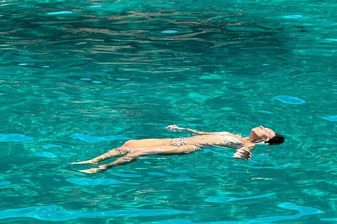 Alcudia: 3-hour Speedboat Adventure with Snorkel - Aucadana Beach, a quick coastal introduction