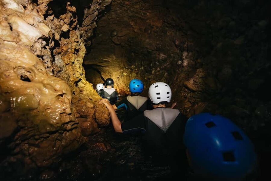 Alcudia: Kayak Tour with Snorkel & Sea Cave Swim - Who will enjoy this most?