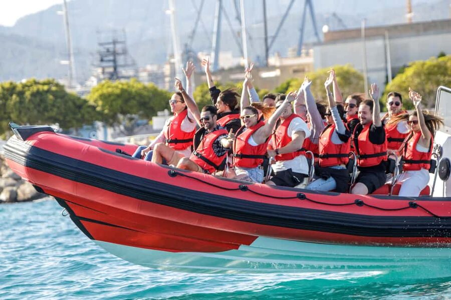 Alcudia: Sightseeing, Sea Caves & Snorkel Speedboat Tour - The first run past Aucanada Island