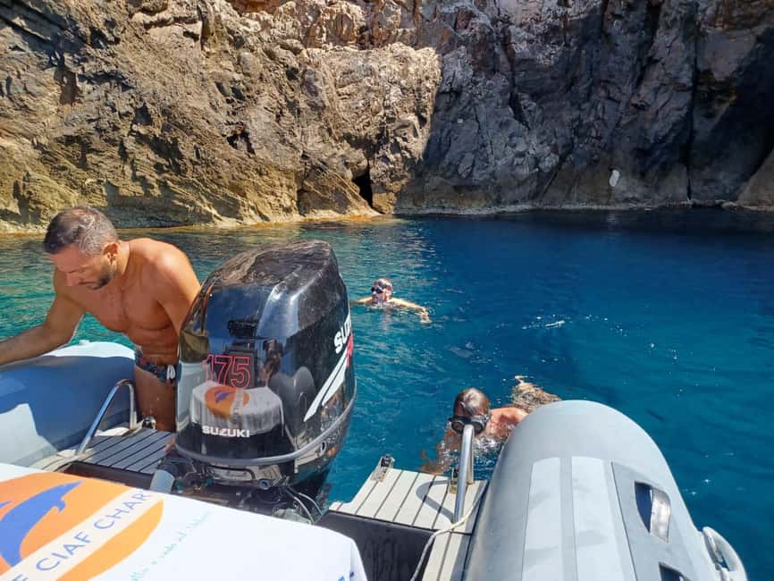 Alghero: Boat Tour and Snorkeling with Aperitif Porto Conte - The aperitif: simple Sardinian food aboard
