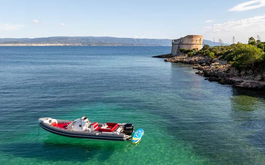 Alghero: boat tour, snorkelling, sup - Cala Dragunara and the on-board aperitif