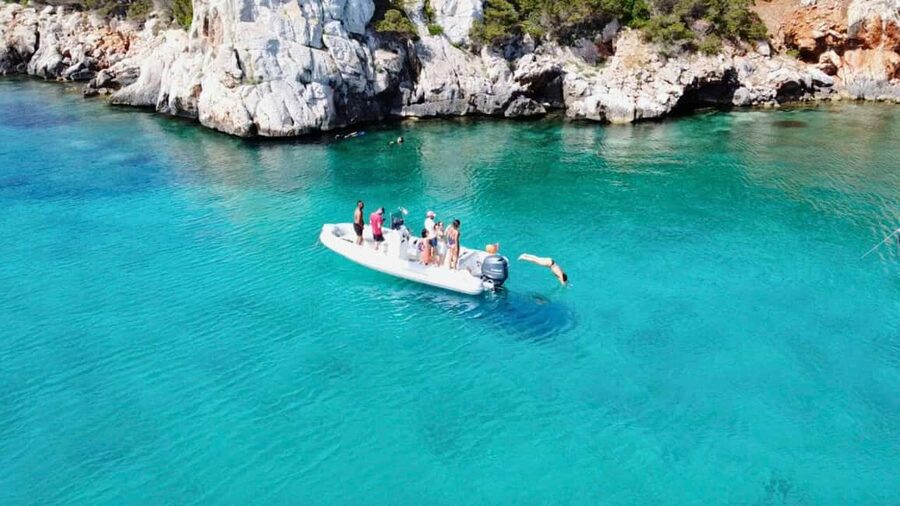 Alghero: Snorkeling Boat Tour in Porto Conte and Capo Caccia - Meeting Carlo at Marina di Porto Conte