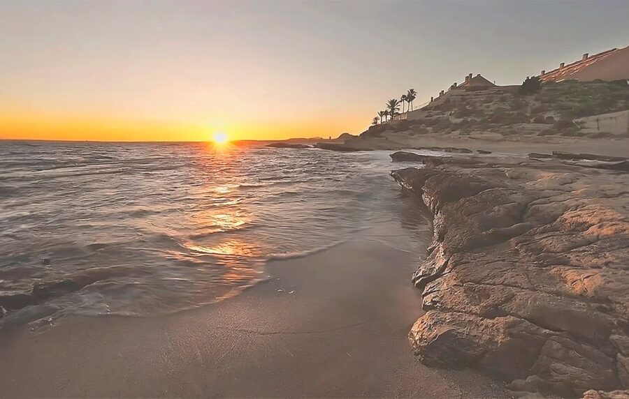 Alicante: E-Bike, Snorkeling and Paddle Surf Tour - Snorkeling in clear water at a quiet cove