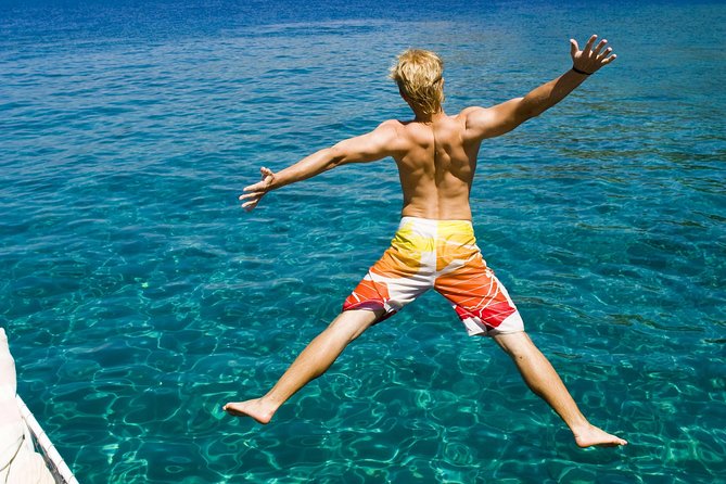 Amalfi Coast & Positano: Boat Tour with Snorkeling & Drinks - What the four-hour schedule feels like