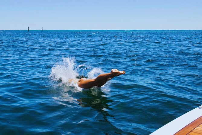 Amalfi Coast Snorkeling and Limoncello Tasting: 4h Boat Tour - Why the coast looks better from a boat