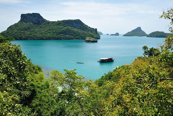 Angthong National Marine Park by Speed Boat with Snorkeling & Kayaking - Koh Mae Koh and the Emerald Lagoon climb