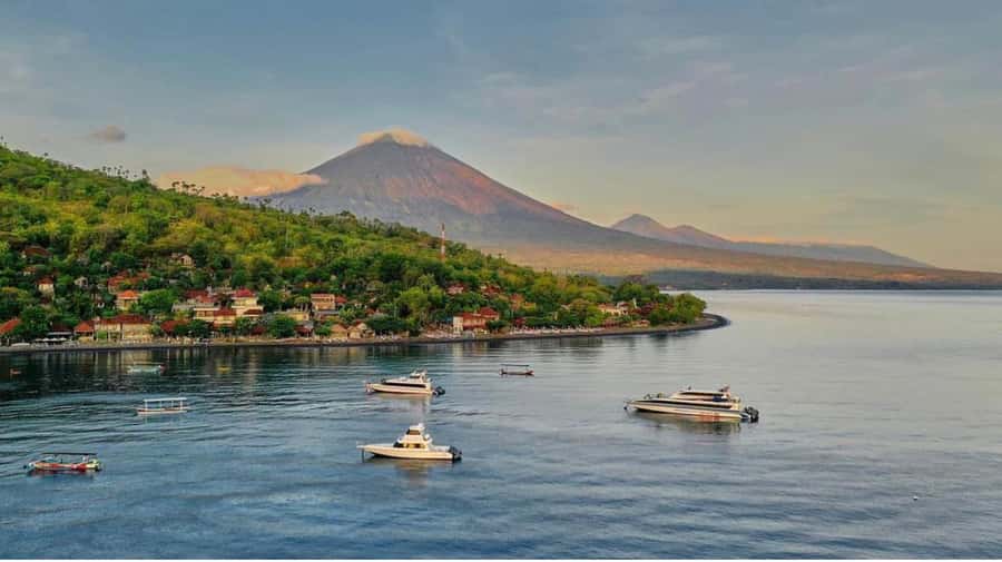 Bali: Amed, Jemeluk & Lipah Beach Snorkeling Adventure - Lipah Beach and the artificial reef