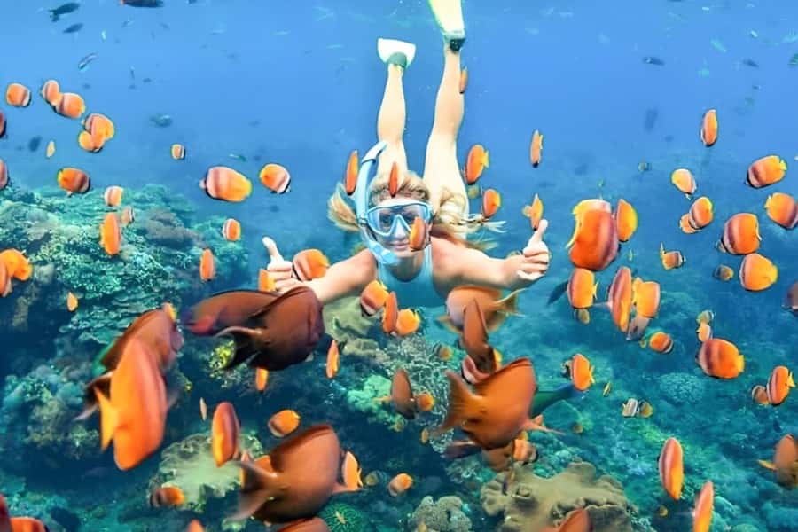 Bali: Blue Lagoon Beach Snorkeling Tour with Lunch - Getting ready at Puri Rai Restaurant