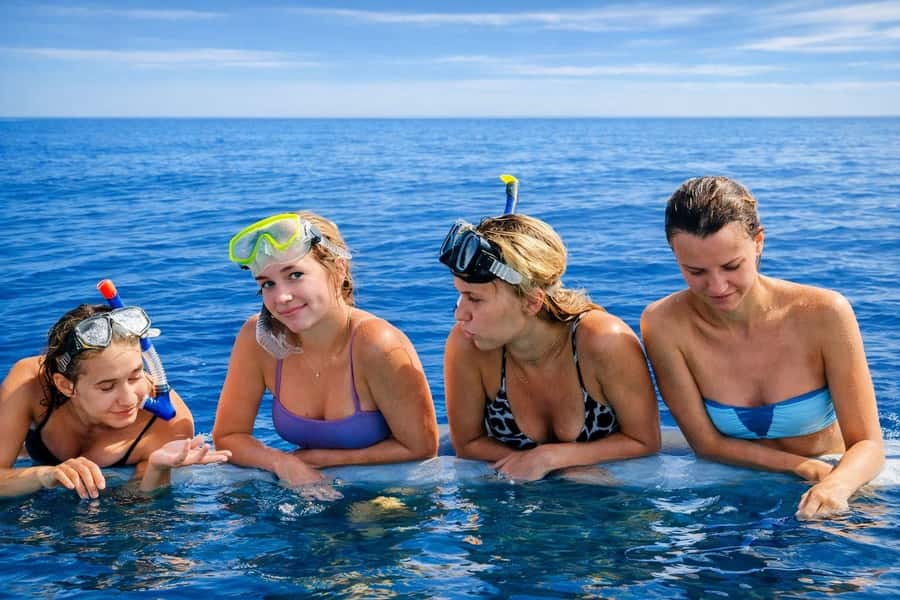 Bali/Lovina: Guided Dolphin Watching & Sunrise Boat Snorkel - Sunrise begins at Lovina Beach