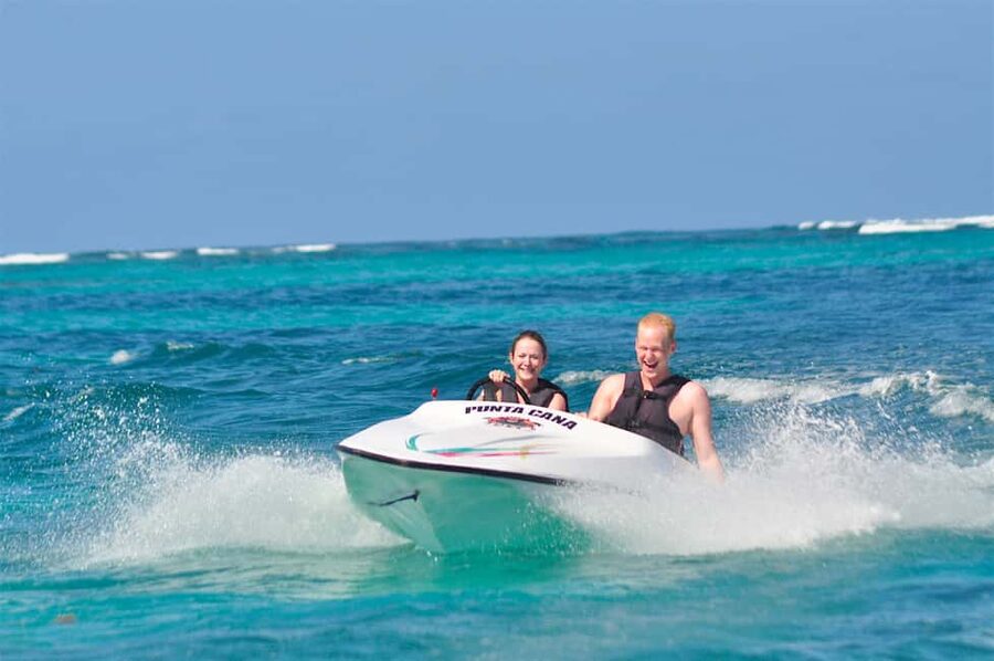Bávaro: Speed Boat and Snorkeling Trip - Starting at Cabeza de Toro Beach