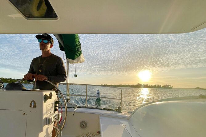 Bermuda Private Catamaran:Snorkeling, Shipwrecks & Cliff Jumping - Best for families, cruise groups, and active swimmers