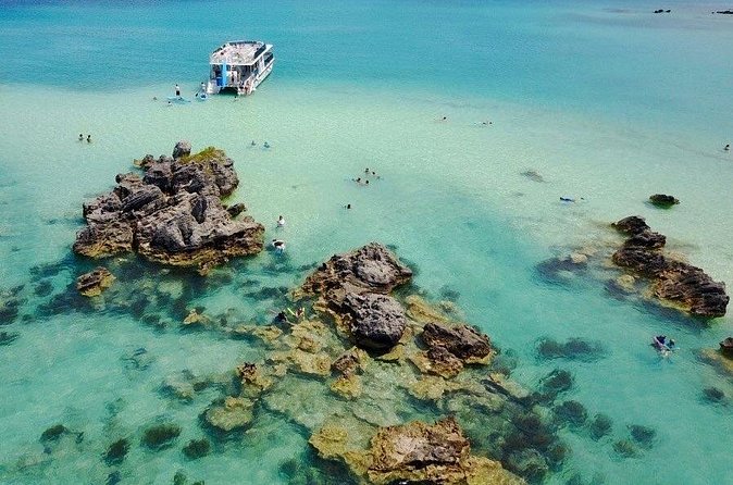 Bermuda Sundeck Sightseeing and Snorkel Experience - Who should book this Bermuda cruise?