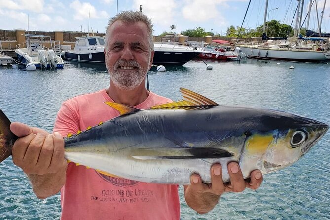 Big Game Fishing charter and Snorkeling trips Bonaire - What the four-hour outing can include