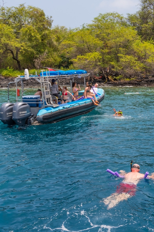 Big Island: Captain Cook Sightseeing & Snorkel Expedition - The crew makes the difference