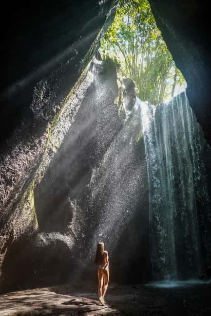 Blue Lagon Snorkeling, Waterfall, and Celuk Village Tour - Celuk Village and the silver-making workshop