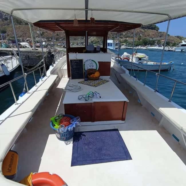 Boat Excursions in Cefalù with Snorkeling & Aperitif - What this Cefalù boat trip is really like
