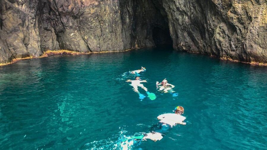 Bosa: Snorkeling Tour of the Coastline Coves - Who should book this Bosa snorkeling trip?