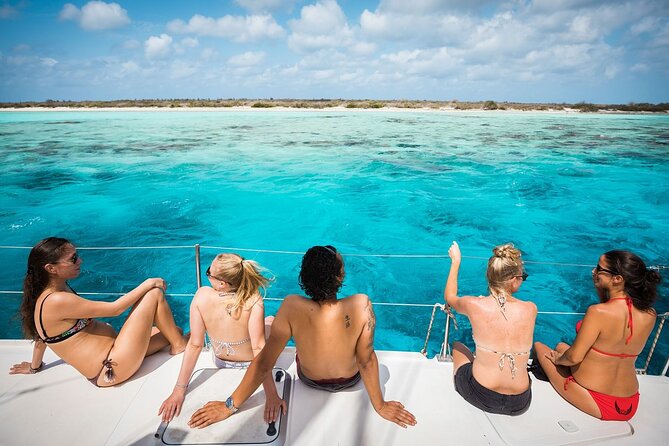 Brunch & Snorkel Catamaran Tour - Why the maximum of 18 people matters