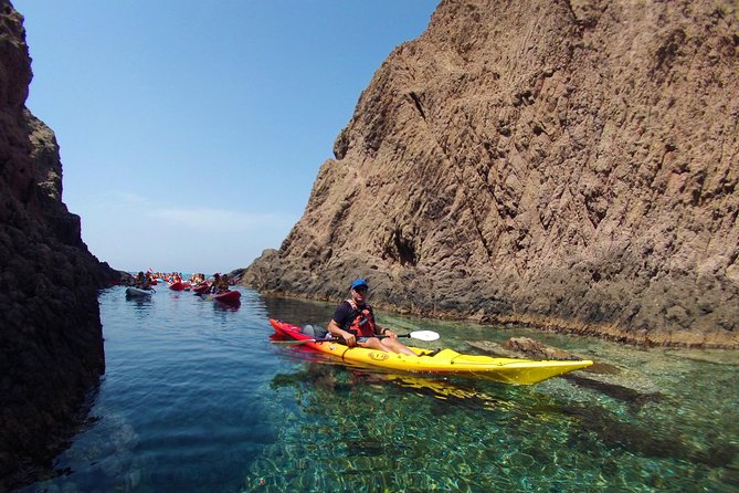 Cabo de Gata Active. Guided kayak and snorkel route through coves of the Natural Park - The snorkeling stop and what you may see