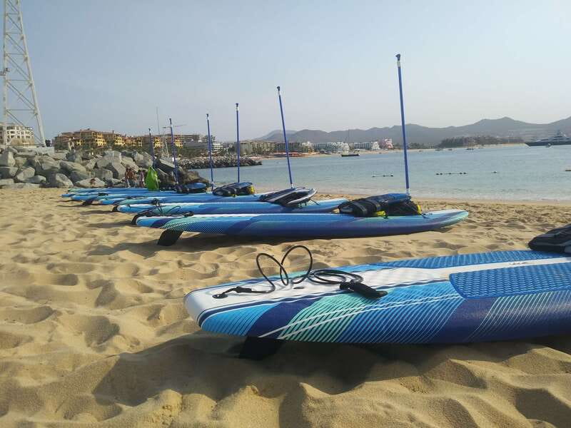 Cabo san Lucas: Paddle Boarding or Kayak and Snorkeling - A short pause beneath Cabo’s famous Arch