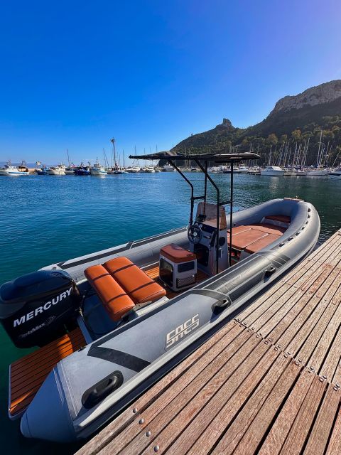 Cagliari: Boat Tour, Snorkeling, Prosecco & Music! - Cala Fighera and the first snorkeling session