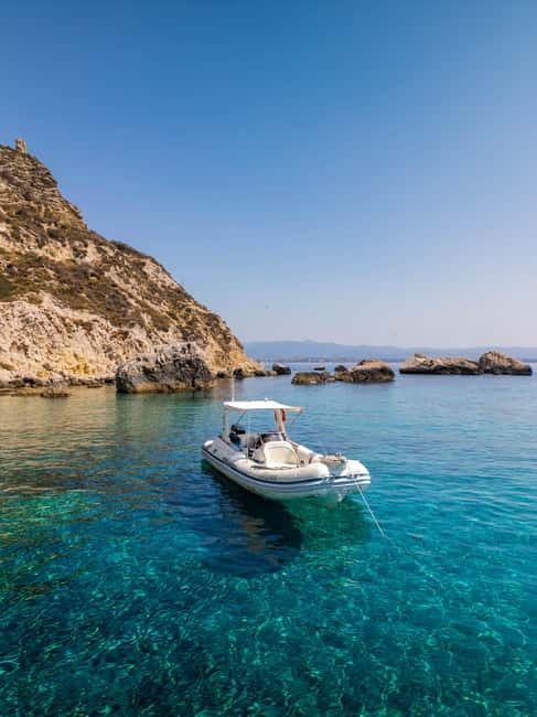 Cagliari: Boat Tour, Snorkeling, Prosecco & Music! - What you actually get to eat and drink