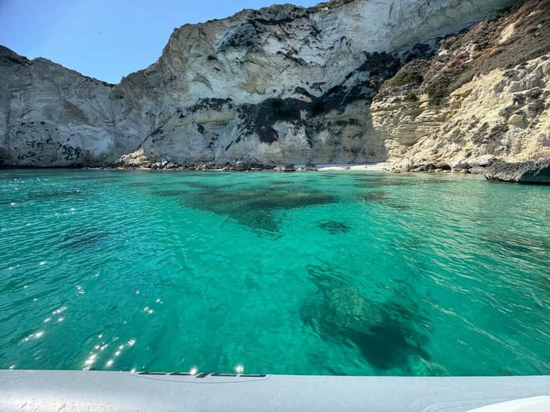 Cagliari: Boat Tour with 4 Swim Stops, Snorkeling & Prosecco - Guides and the tone of the trip