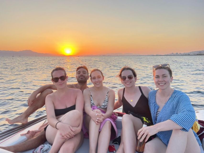 Cagliari: tour Sunset snorkeling con aperitivo - Who should book this experience