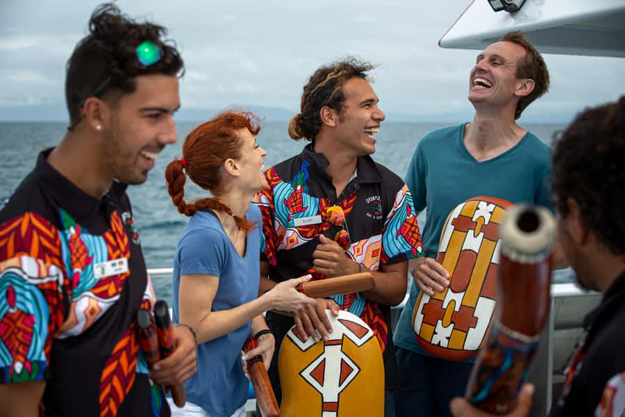 Cairns: Great Barrier Reef Premium Diving Full Day Tour - Lunch, tea, and the practical details
