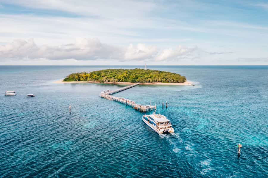 Cairns: Green Island, Snorkelling and Glass-Bottom Boat - Beach snorkelling keeps the day flexible