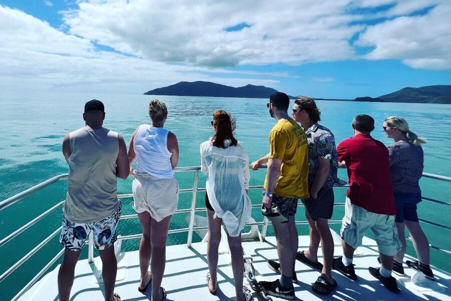 Cairns: Outer Great Barrier Reef & Dunk Island Small Group - Who should book this trip?