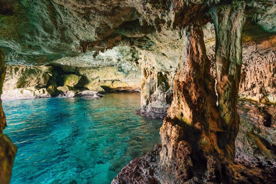 Cala Varques: Guided Sea Caves Kayak & Snorkeling Expedition - Inside Cova des Coloms and the pirate caves