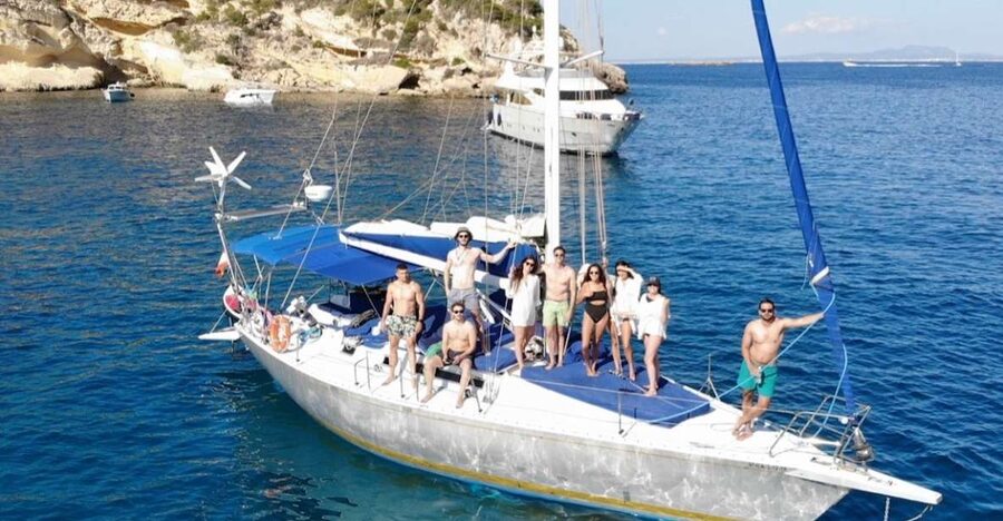 Can Pastilla: Sailboat Tour with Snorkeling, Tapas & Drinks - A quiet way to see Mallorca from the water