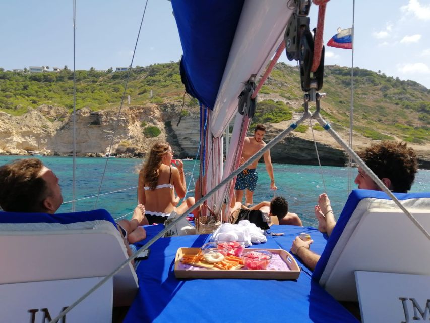 Can Pastilla: Sailboat Tour with Snorkeling, Tapas & Drinks - Timing, comfort, and practical details