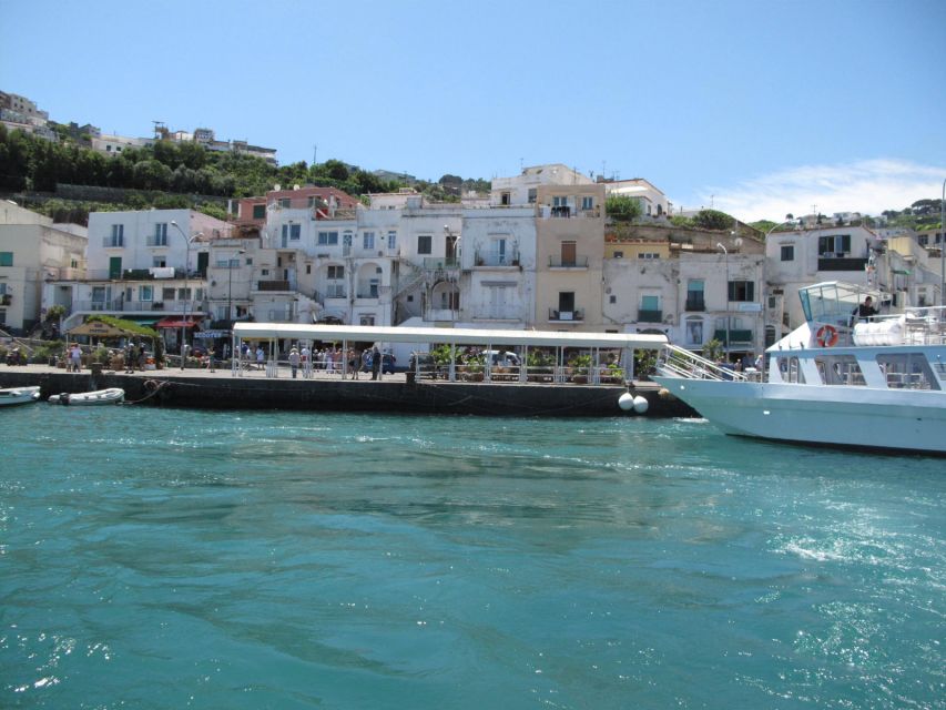 Capri: Private Island Boat Tour with Snorkeling and Swimming - Timing, meeting point, and practical planning