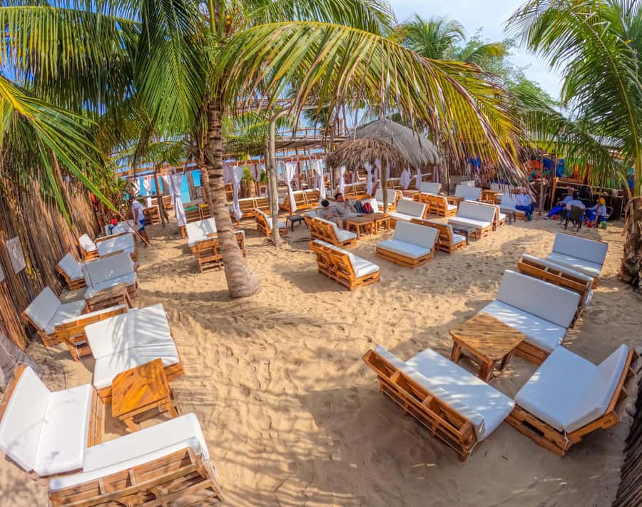 Cartagena: Rosario Islands Day Tour with Snorkel & Lunch - Should you book the Rosario Islands day tour?