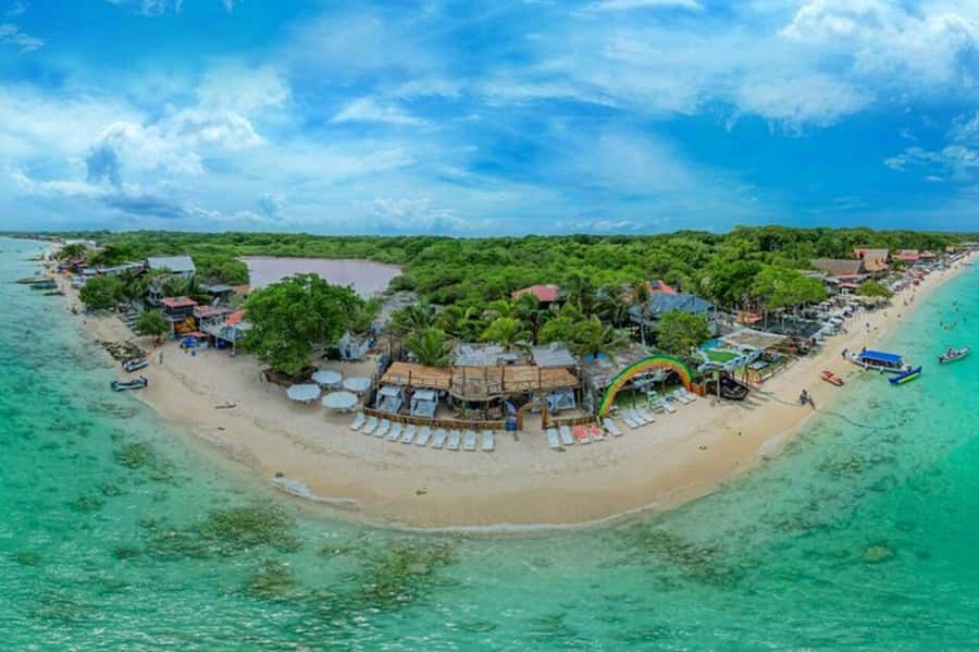 Cartagena: Rosario Islands Day Tour with Snorkel & Lunch - Isla Grande: the strongest beach and snorkeling stop