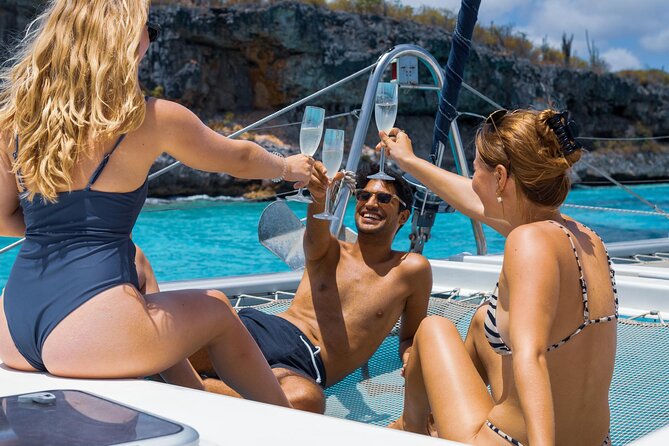 Catamaran Snorkel & BBQ Sail (cruise friendly) - The catamaran and the pace of the day