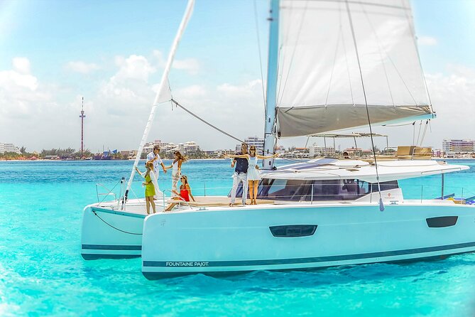 Catamaran to Isla Mujeres Snorkeling Tour with Open Bar and Lunch - Lunch at the Isla Mujeres beach club
