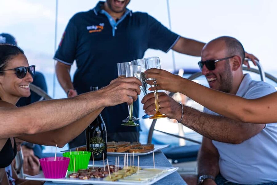 Catania: Cyclops Coast Cruise with Appetizer & Snorkeling - Is €70 a fair price?
