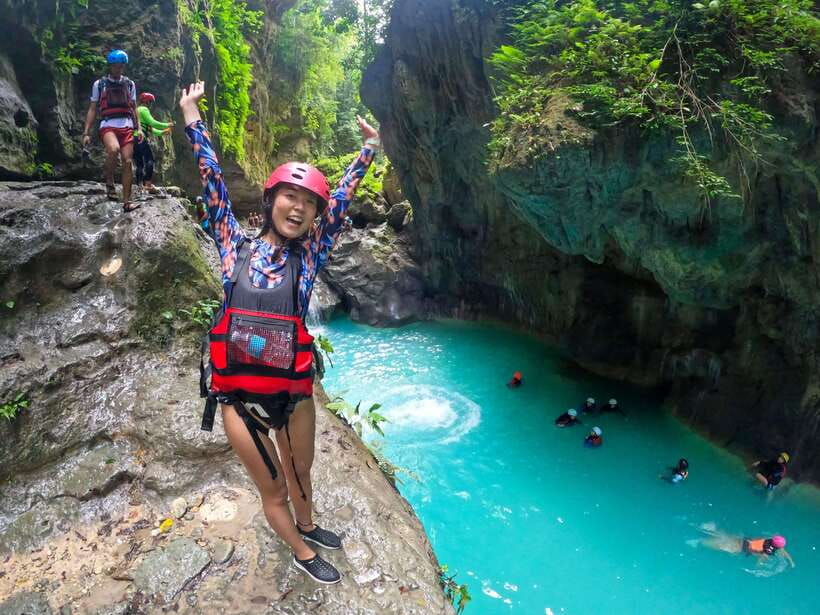 Cebu: Kawasan Canyoning, Moalboal Snorkeling, & Turtles Tour - Moalboal’s turtles and sardines
