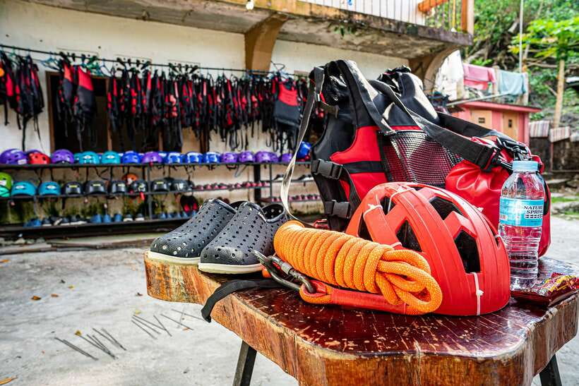 Cebu: Whale Shark Snorkeling & Kawasan Canyoning Tour - Canyoning at Kawasan Falls