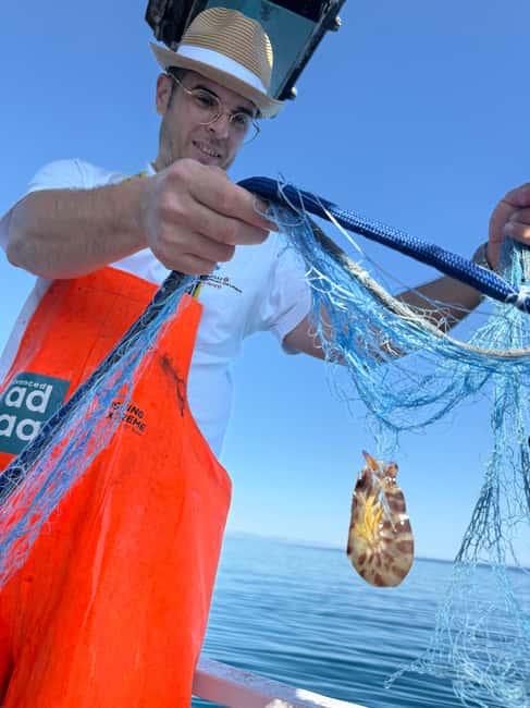 Cefalù: boat trip with fishing, coastal tour, snorkeling, and lunch on board - Why this Cefalù boat trip feels different