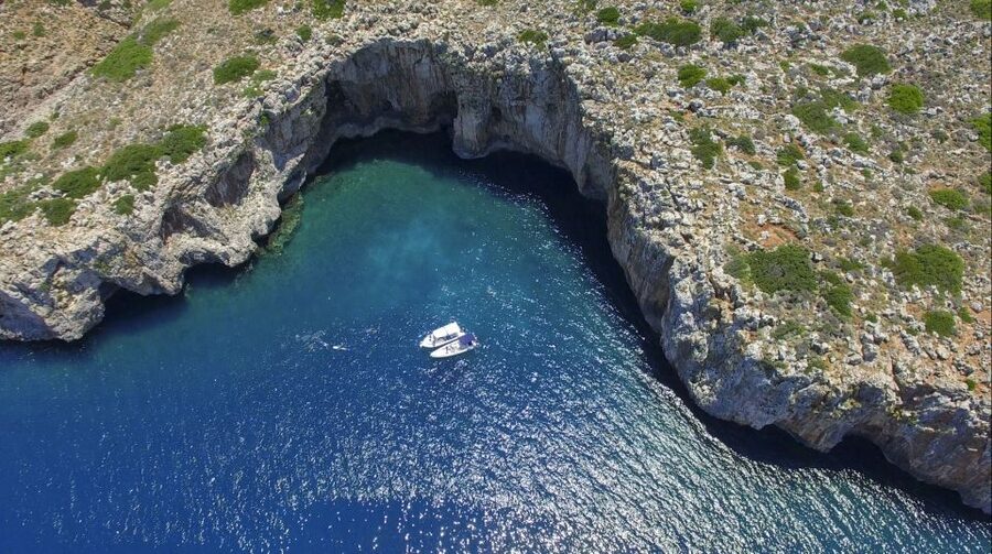 Chania: Boat Trip with Guided Snorkeling & Stand-Up Paddling - Stand-up paddling, with room for wobbles