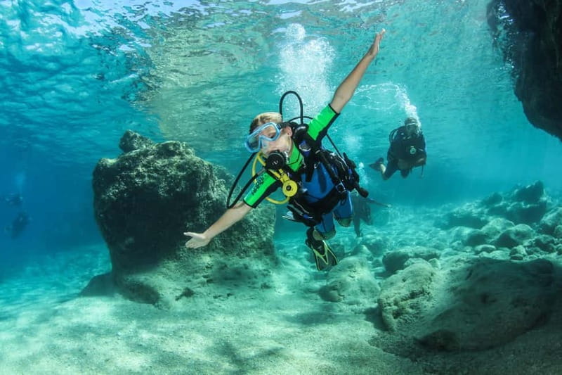 Chania: Scuba Diving and Snorkeling for Beginners by Boat - A short boat ride around the Agios Onoufrios area