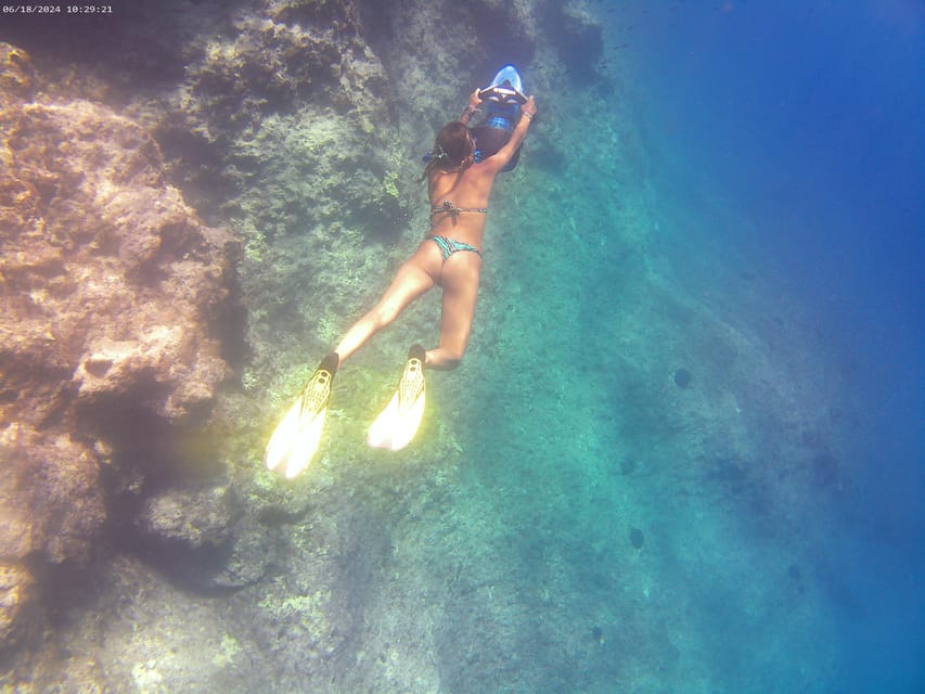 Chania: Sea Scooter Snorkeling boat tour - The first scooter session